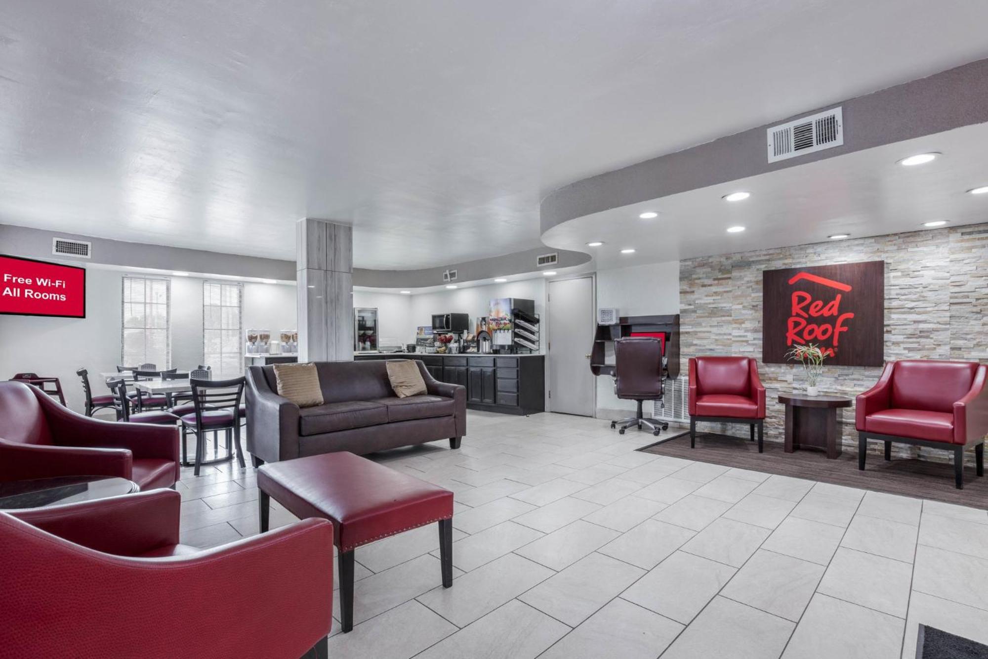 Red Roof Inn Форест Сити Екстериор снимка