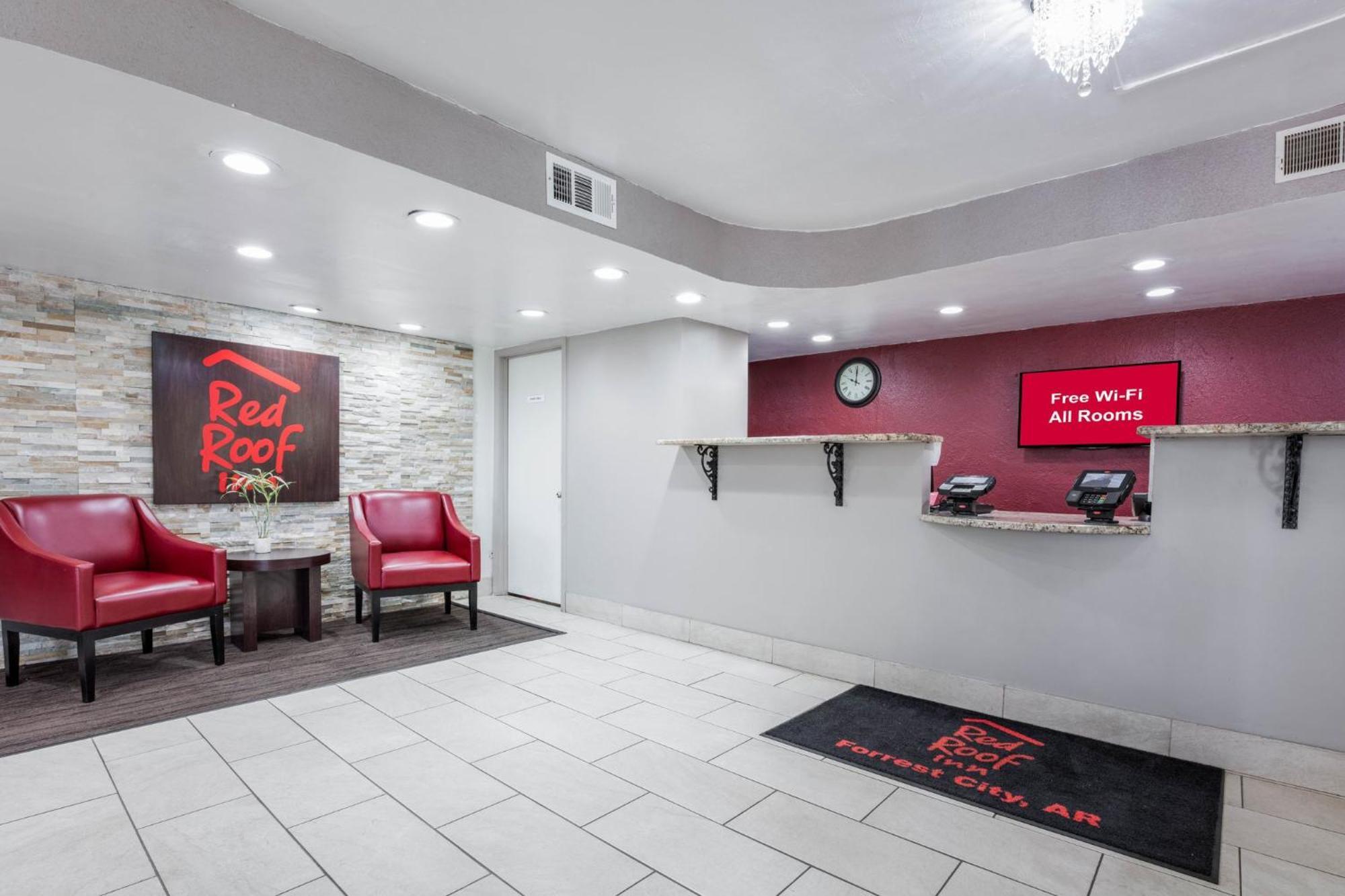 Red Roof Inn Форест Сити Екстериор снимка